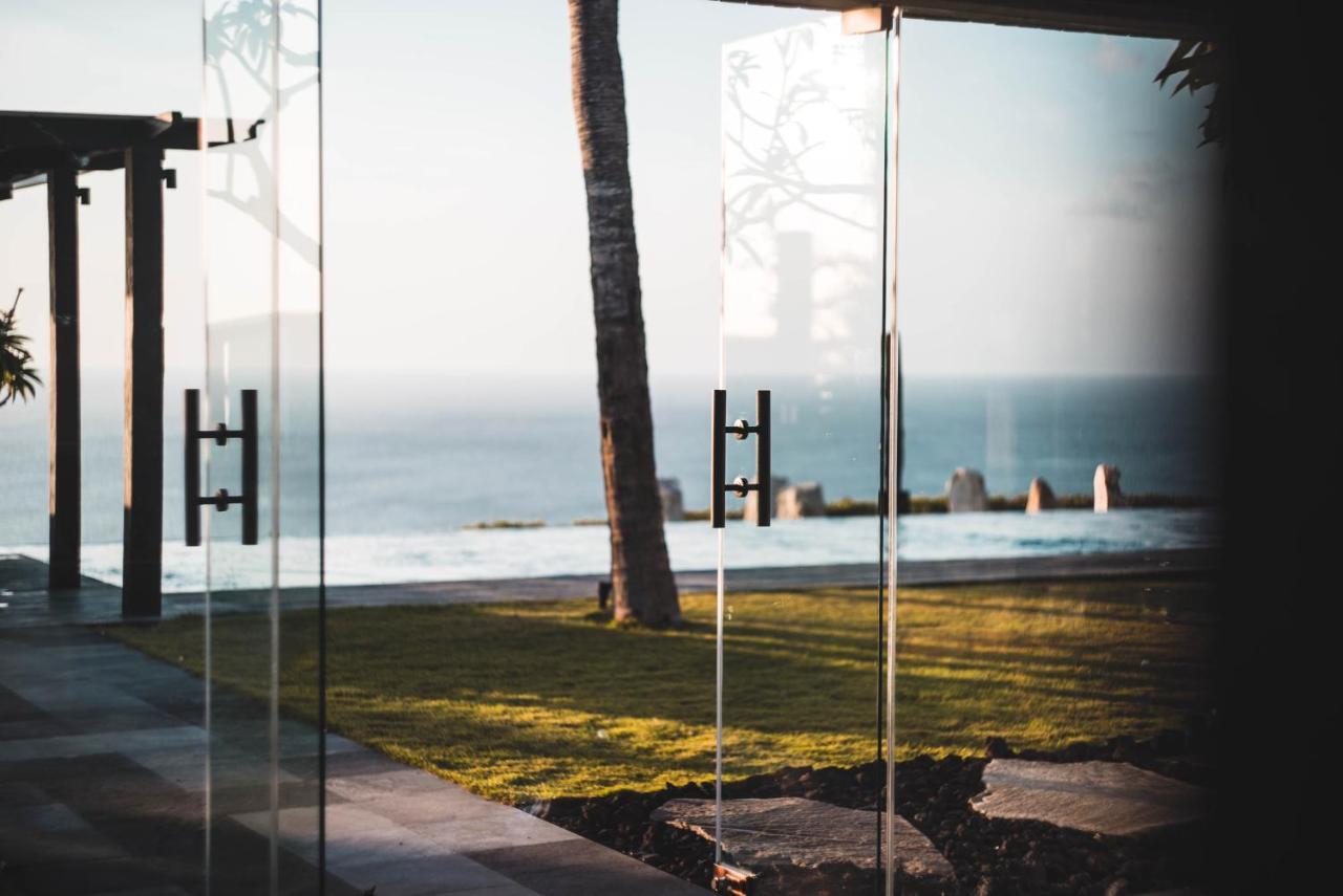 The Istana Uluwatu  Luaran gambar