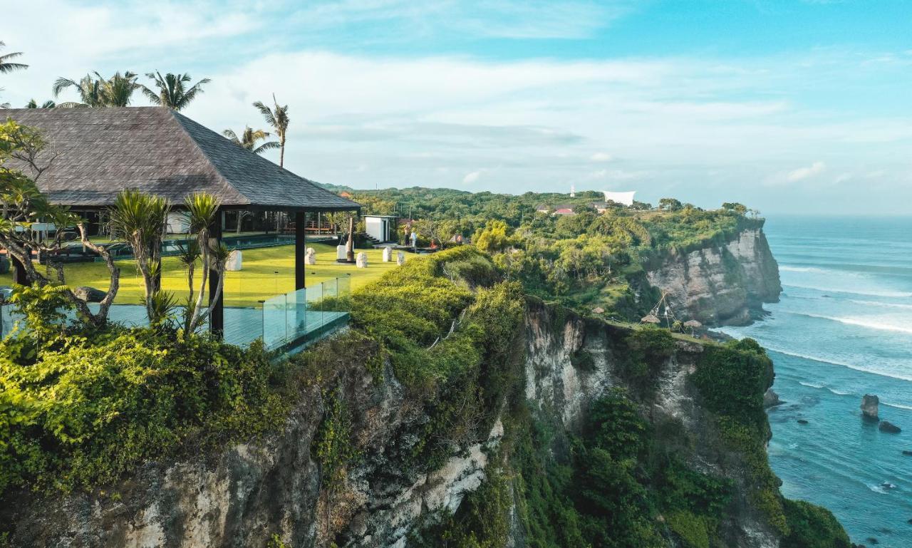 The Istana Uluwatu  Luaran gambar